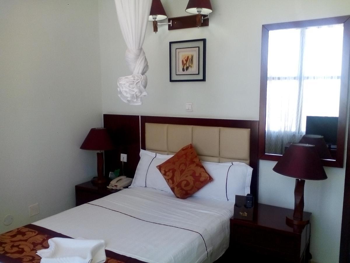 Rahnile Hotel Bahir Dar Exterior foto