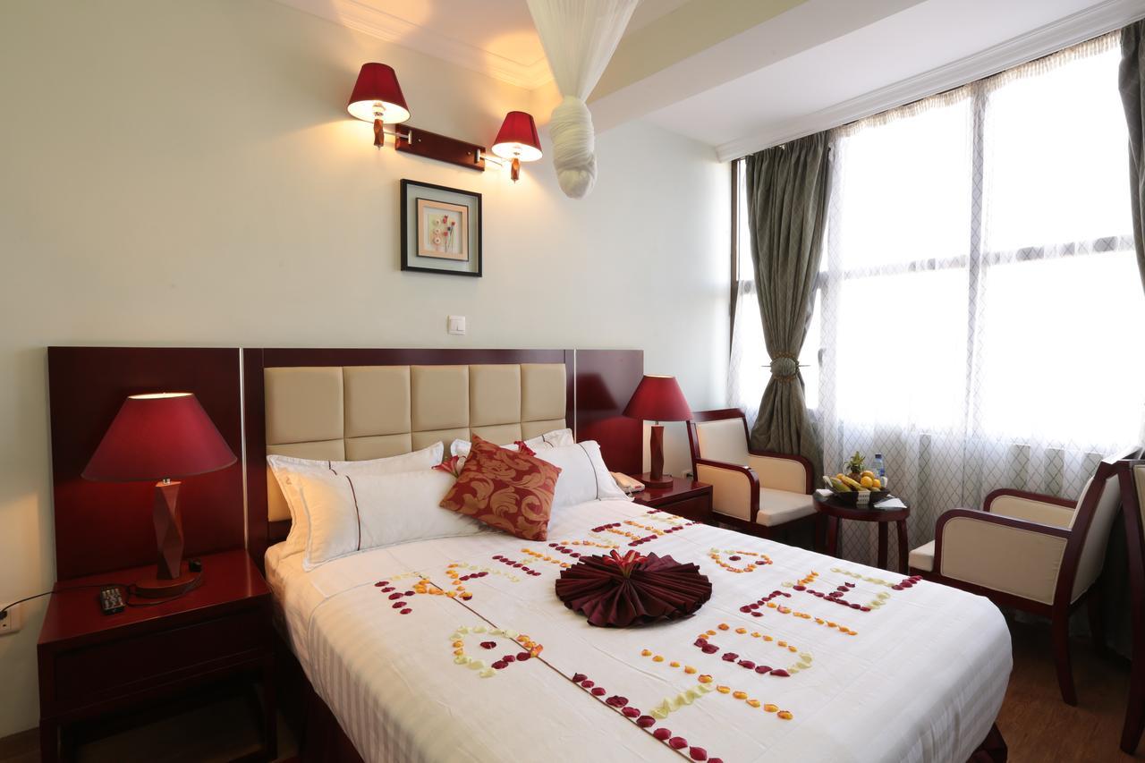 Rahnile Hotel Bahir Dar Exterior foto