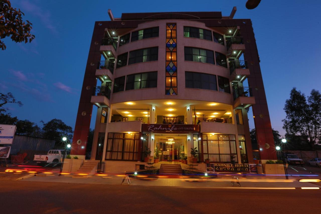Rahnile Hotel Bahir Dar Exterior foto